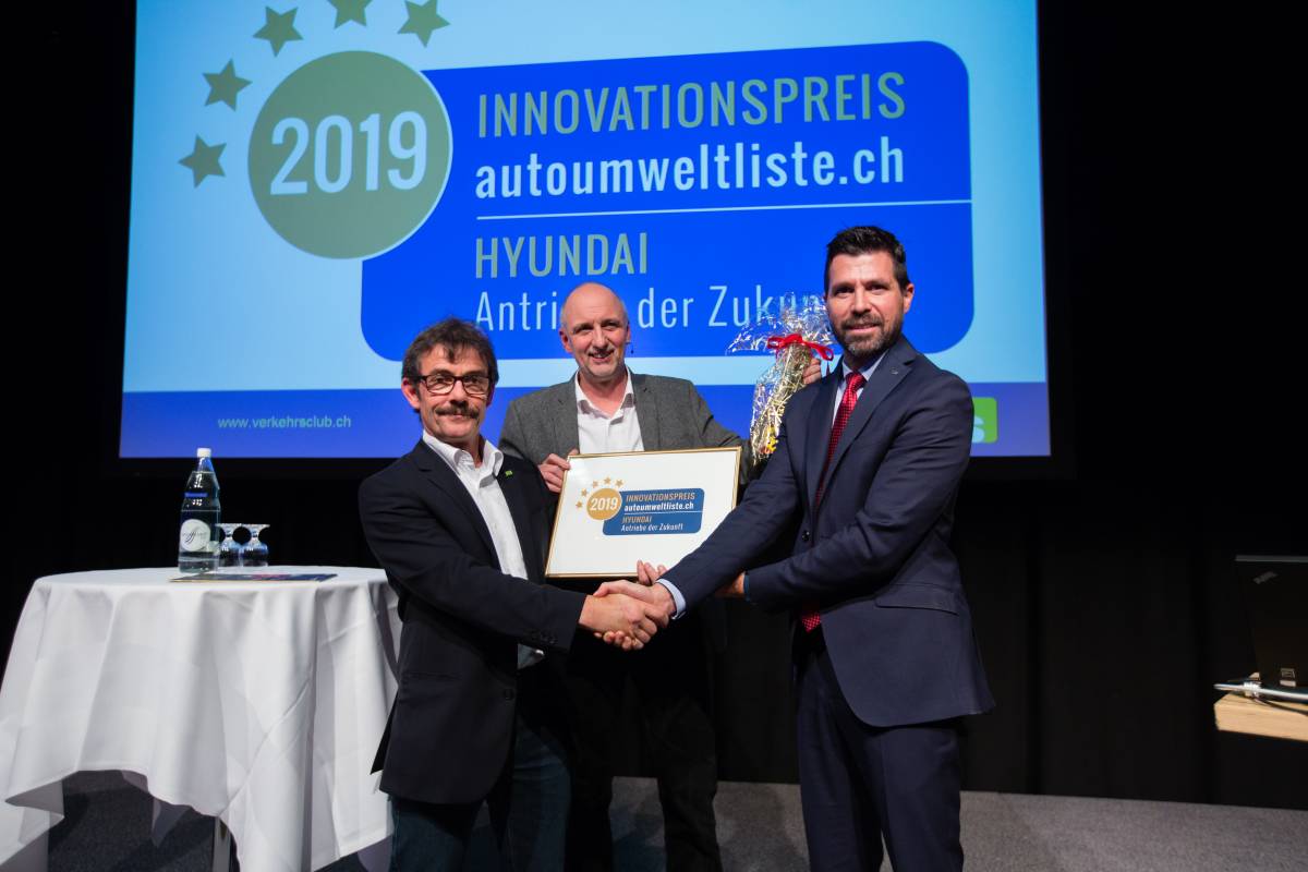 VCS zeichnet Hyundai mit dem Innovationspreis 2019 aus 