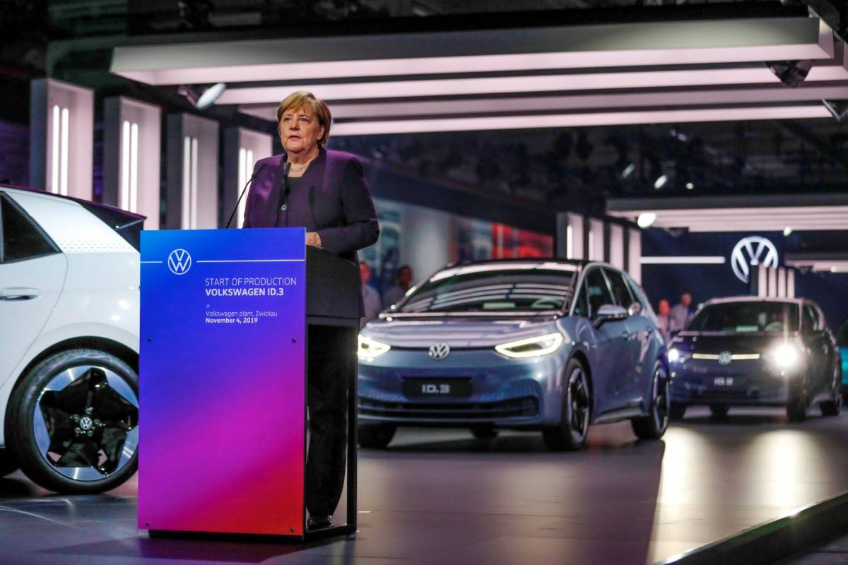 Produktionsstart ID.3: Merkel läutet neue VW Ära ein