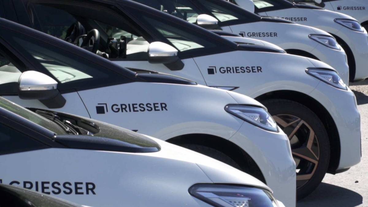 Griesser: Startschuss für eine emissionsfreie Unternehmensflotte