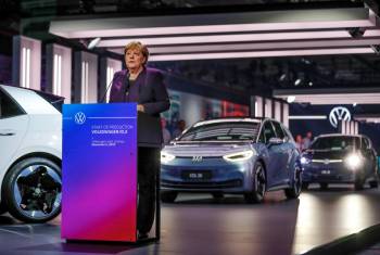 Produktionsstart ID.3: Merkel läutet neue VW Ära ein