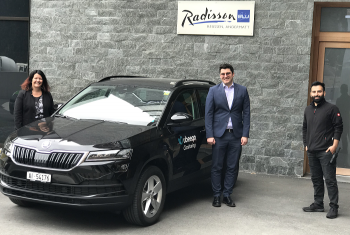 Das Hotel Radisson Blu Reussen in Andermatt und Ubeeqo Carsharing machen mobil