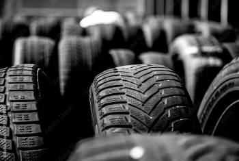 TCS: Runderneuerte Reifen „nicht empfehlenswert“