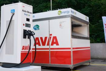 Mobiles Elektro-Schnellladungssystem mit grünem Wasserstoff kommt in die Schweiz