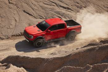 Bad Ass Büezer: Der neue Ford Ranger Raptor feiert Weltpremiere