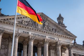 Steuervergünstigungen für PHEV-Dienstwagen in Deutschland in der Kritik