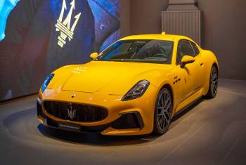 Maserati präsentiert neues Store-Konzept in Zürich und zeigt vollelektrische Modelle