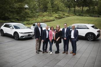 Swisscom elektrifiziert ihre Fahrzeugflotte mit 1200 E-Autos von Hyundai